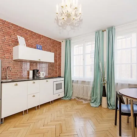 The Best Apartment *